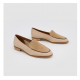 Mocasín plano mujer beige