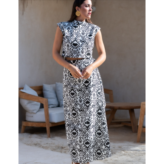 Conjunto de top y falda