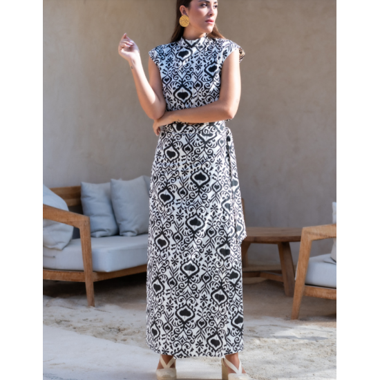 Conjunto de top y falda
