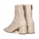 Botín beige liso tacón midi
