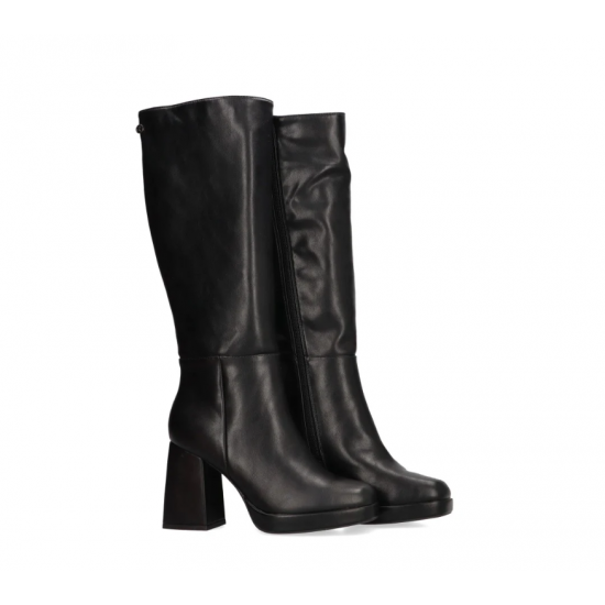 Bota alta negra