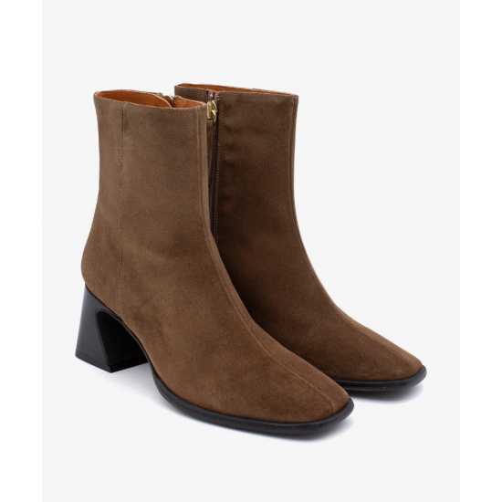 Botines de mujer con tacón ancho, puntera cuadrada y cremallera de Serraje