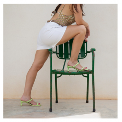 Sandalia tiras verde