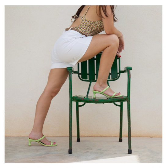 Sandalia tiras verde