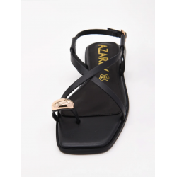 Sandalias planas negras con detalle metalizado