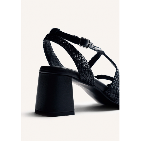 Sandalia piel negra con tacón REF: 79218-NEGRO