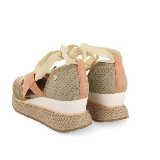 Sneakers abiertos beige con cuña para mujer totnes