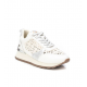 Sneaker cuña tejido calado