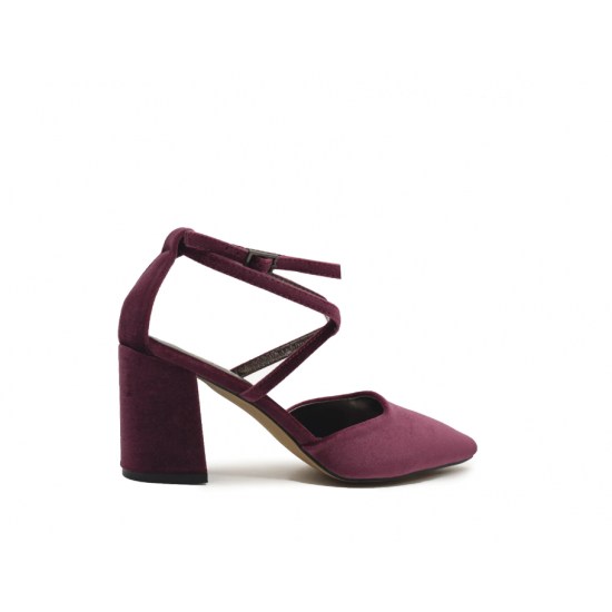 Zapato de terciopelo en color rosa oscuro